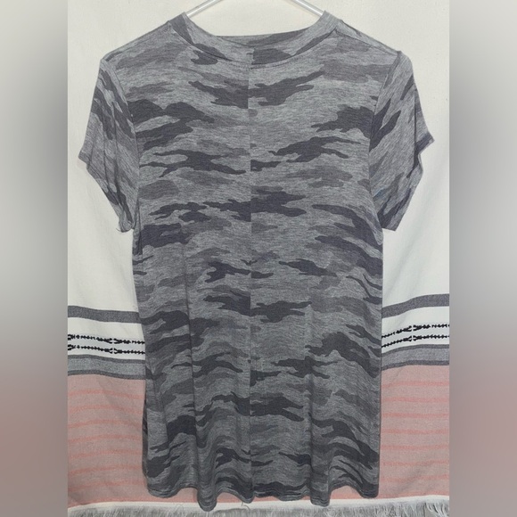 Women’s medium Maurice top - Picture 4 of 4